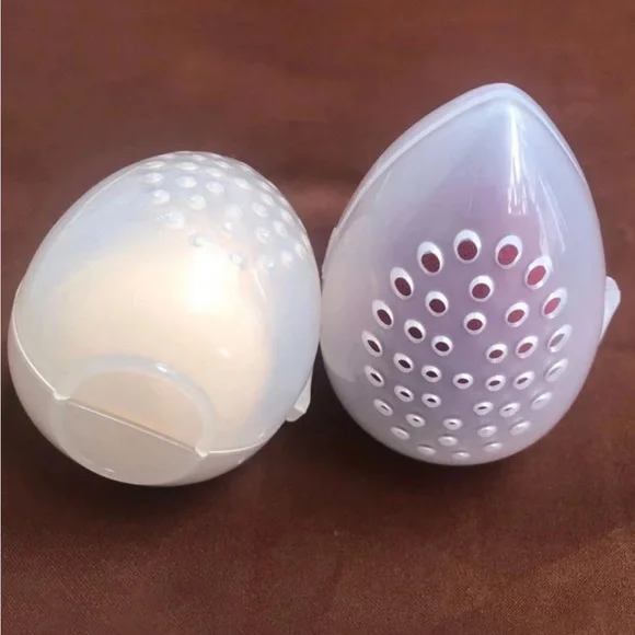 Makeup Sponge NWT Holders Set of 2 - Picture 2 of 6
